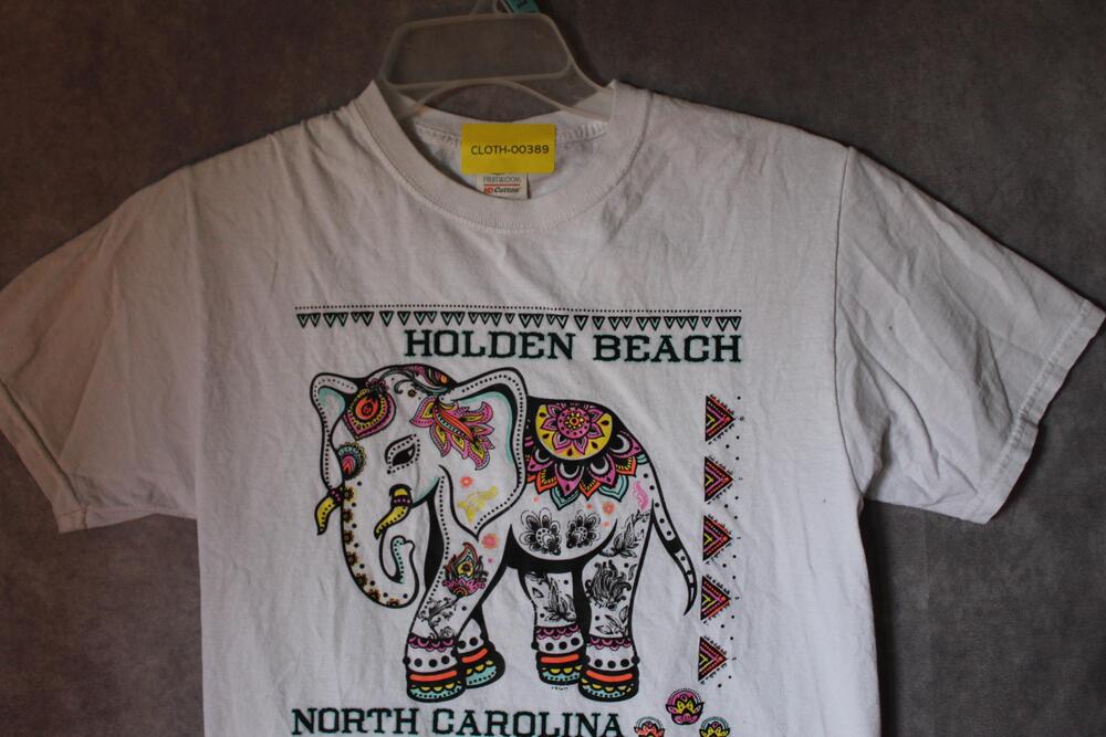 Fruit Of The Loom Shirt Mens S White Short Sleeve Graphic Elephant Cotton NC